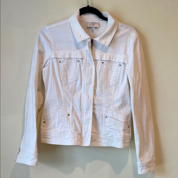 Classic White Denim Jacket for Women - Picture 1 of 4